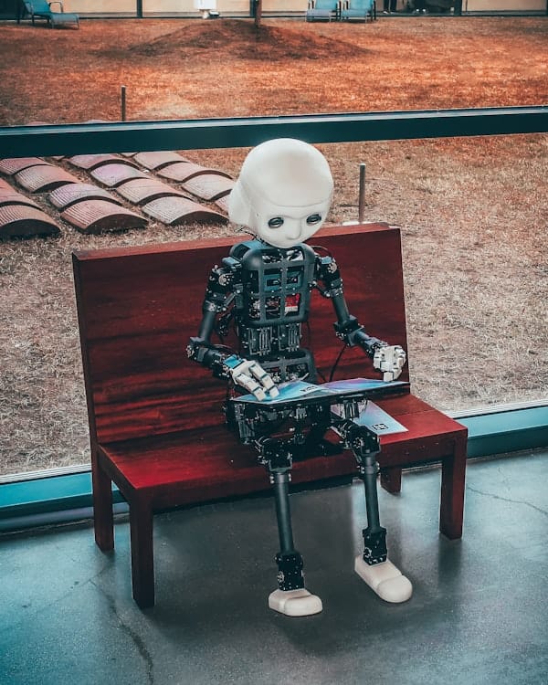 Read more about the article Proven AI Tools for Small Business: Save Money & Scale Fast