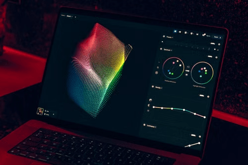 Read more about the article The Ultimate AI Thumbnail Tool: CTR-Optimized Designs for $29