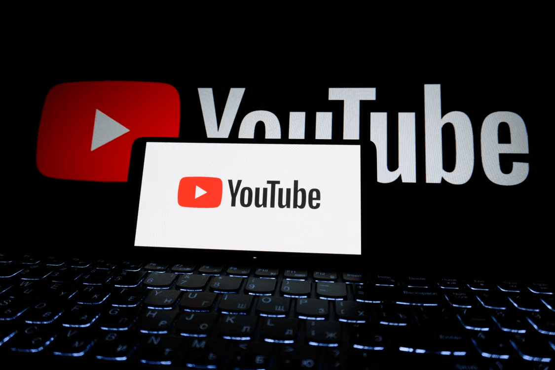 Read more about the article How to Batch Create YouTube Thumbnails (My Canva Replacement)