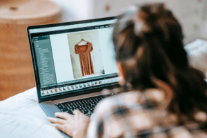 Read more about the article How to in Bulk for E-Commerce Product Photos: A BulkPhoto