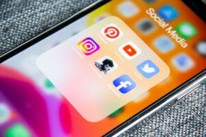 Read more about the article I Built a Free AI Tool for Social Media Posts — Then It Made Me Rethink My Own Workflow