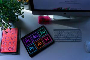 Read more about the article I Design YouTube Thumbnails for Clients with $0 AI Tools — A Freelance Thumbnail Service That Pays