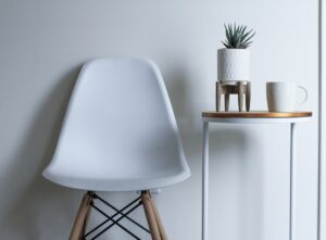 Read more about the article How to Run a Research Report Writing Service for Clients with Free AI Tools